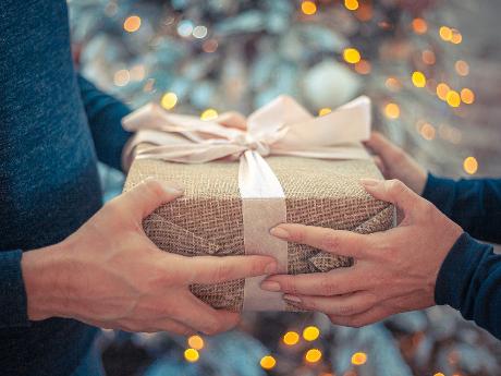 Sfaturi pentru cadourile de Crăciun din lumea băilor și a bucătăriilor