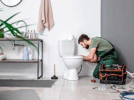 Instrucțiuni privind modul de instalare a unei toalete suspendate și a uneia clasice